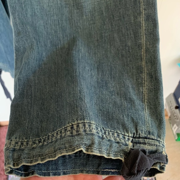 Chaps Denim Capris - Picture 4 of 6